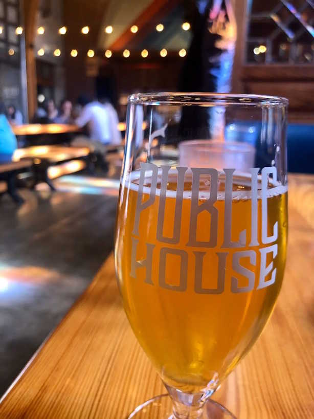 Public House 2
